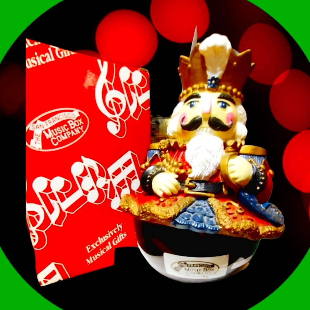 Vintage San Francisco Music Box Company Nutcracker Musical Holiday Decor